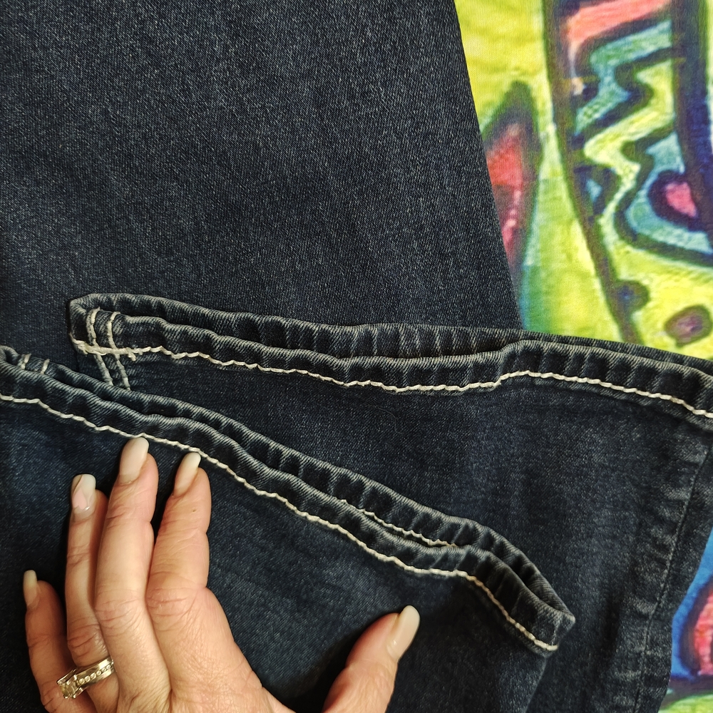 Women's Boot Cut Jeans - Dark Blue - Picture 5 of 5